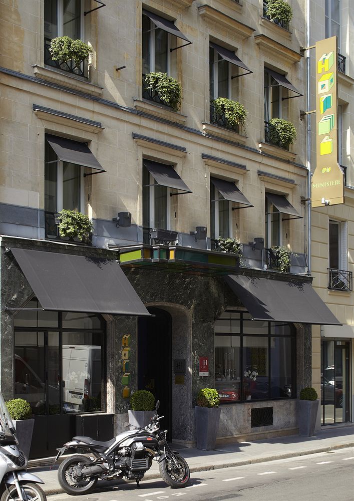 Du Ministere 4* Parijs
